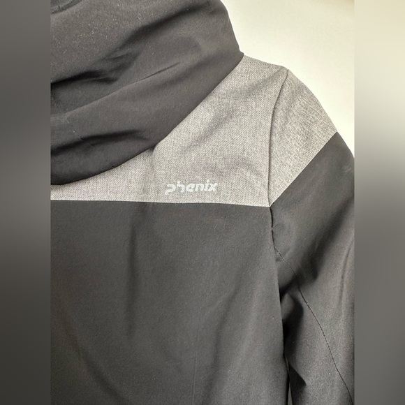 Women’s Phenix Ski Jacket - Worn 3 times - almost brand new New - Picture 4 of 7